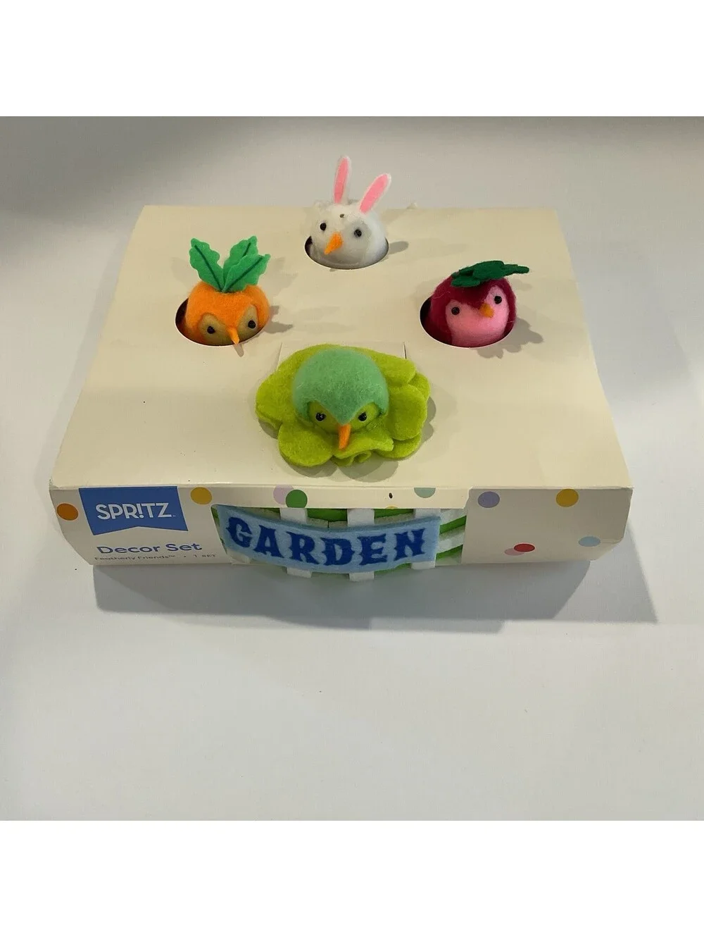 Target Spritz Featherly Friends Birds Spring / Easter Garden Set 2026